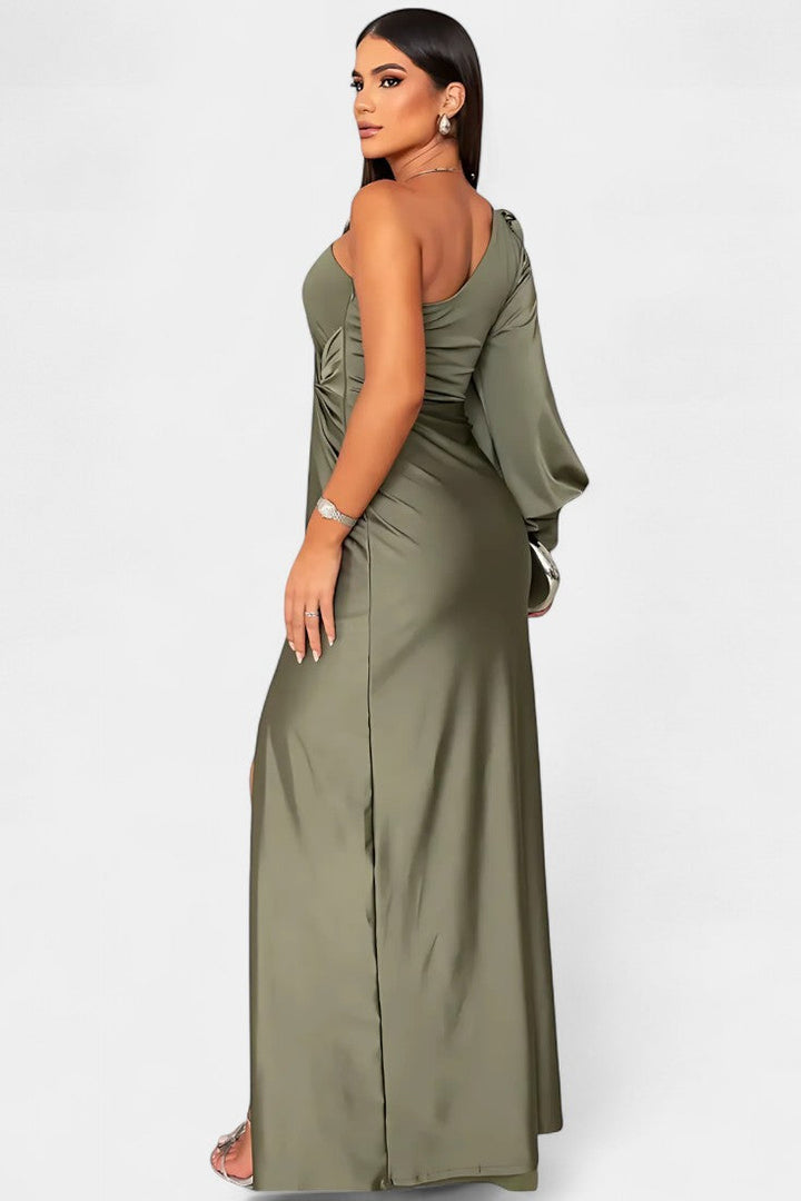 Robe Asymétrique Andrea avec Drapé sur une Épaule