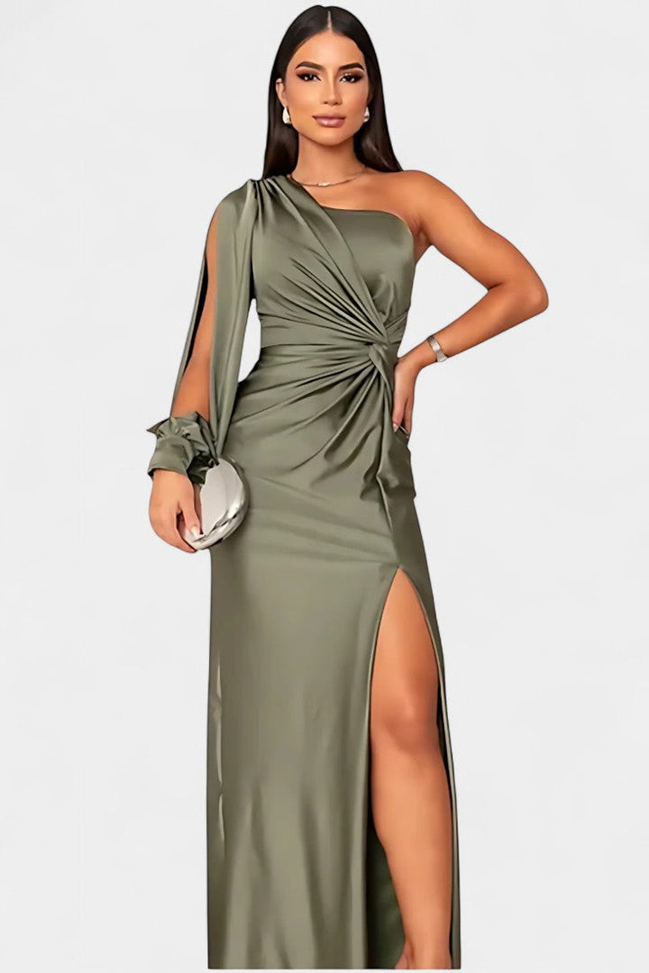Robe Asymétrique Andrea avec Drapé sur une Épaule