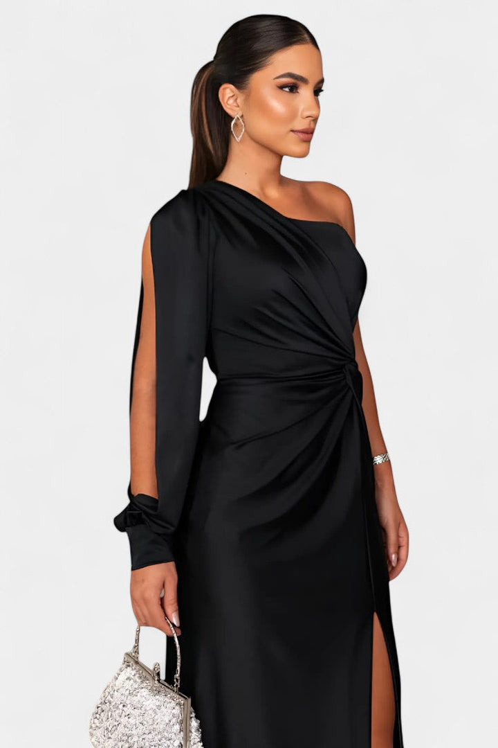 Gabrijela Robe Asymétrique avec Drapé sur une Épaule