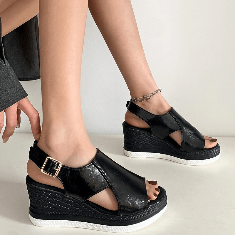Baylie - Sandales Stylées Métalliques