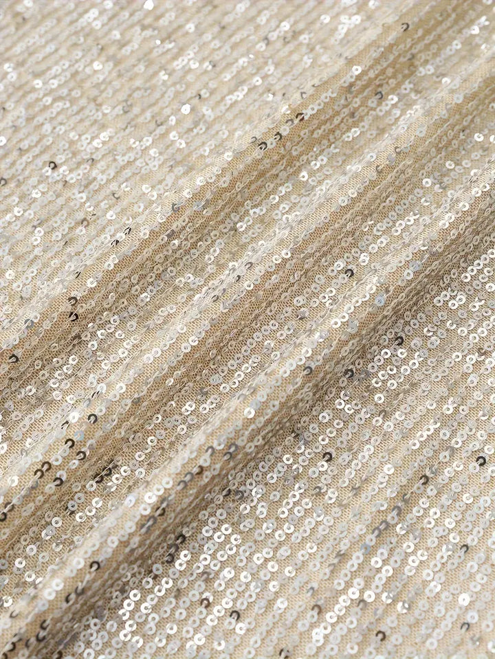 Jéssica – Robe Brillante à Épaules Dénudées
