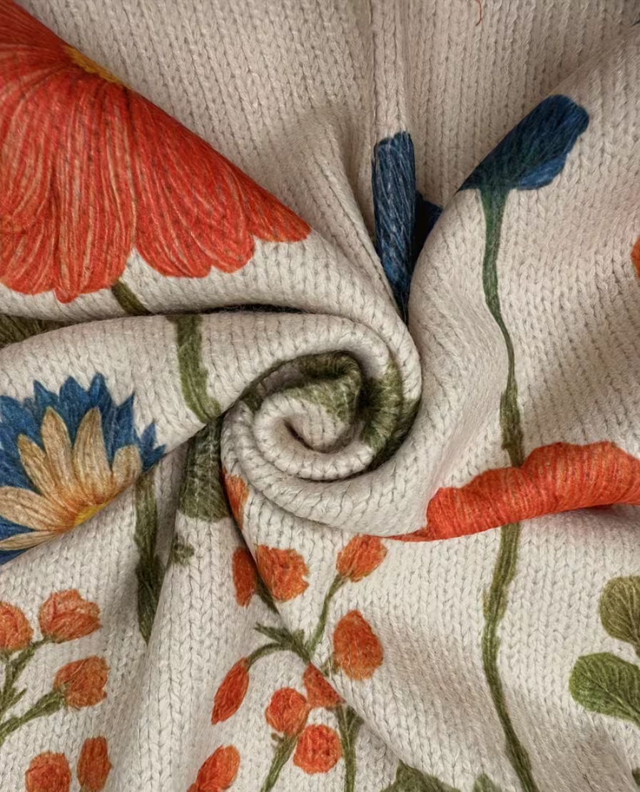 Renée | Cardigan zippé aux fleurs de prairie