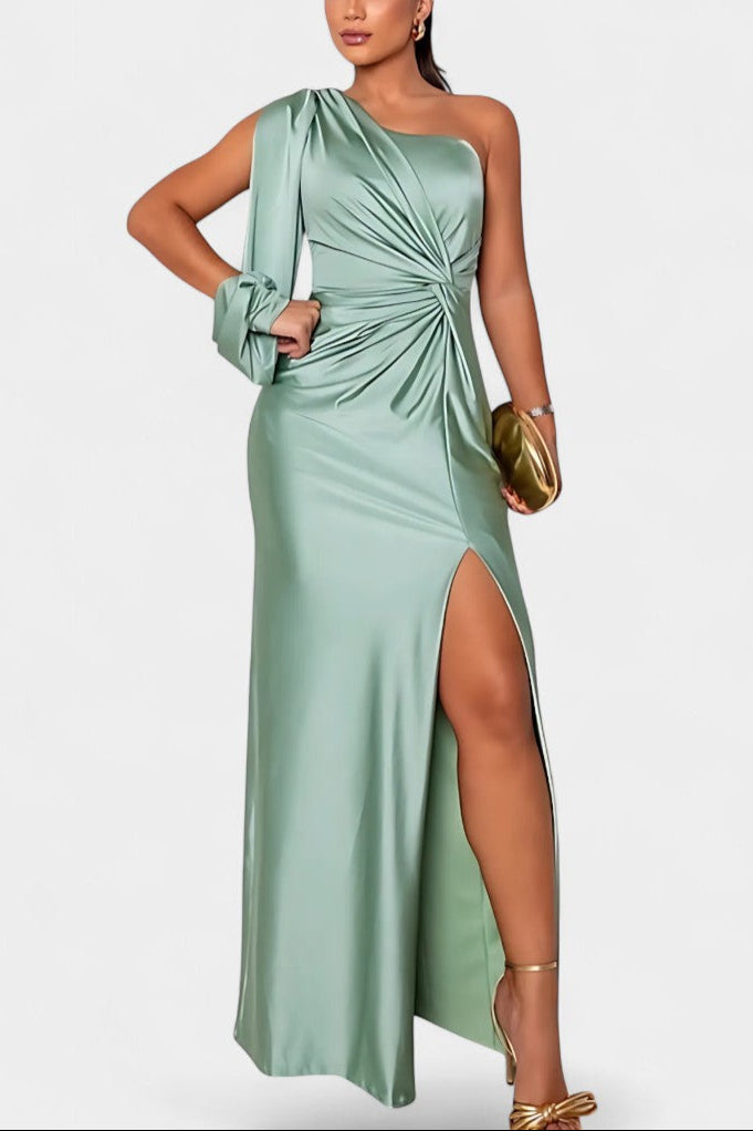 Gabrijela Robe Asymétrique avec Drapé sur une Épaule