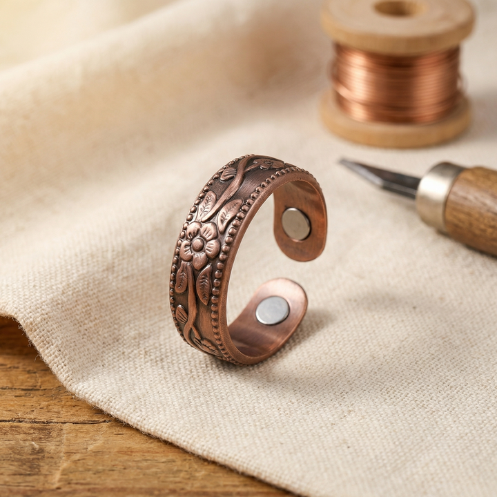 Bague en bronze à pétales