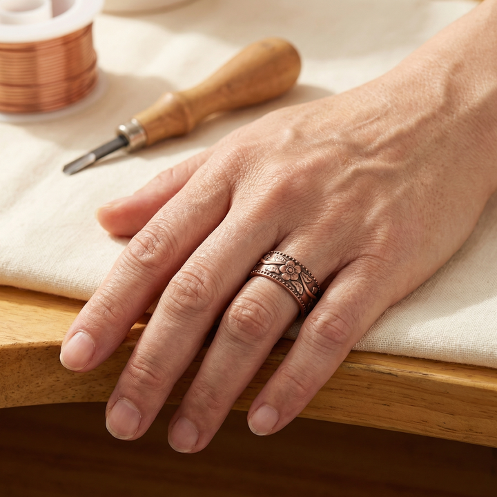 Bague en bronze à pétales