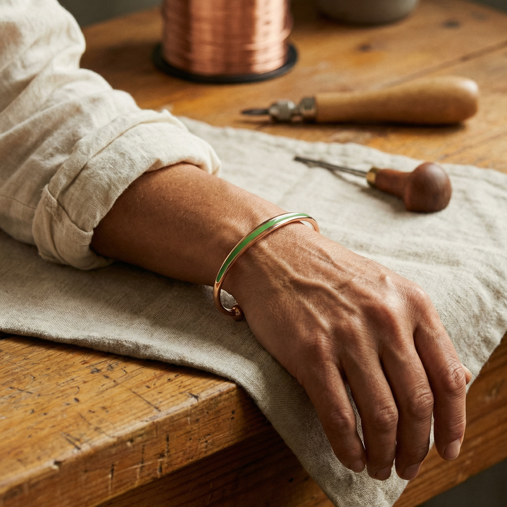 Bracelet en cuivre à jadéite