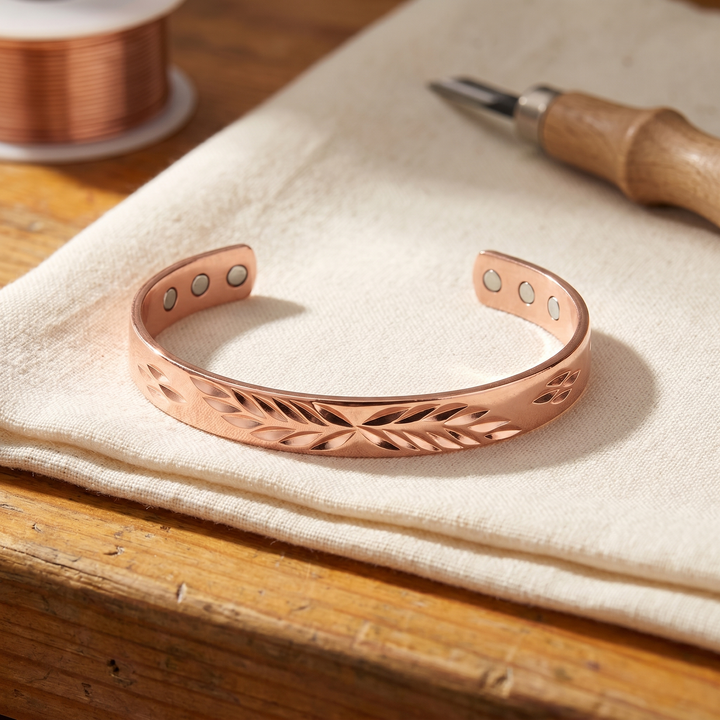 Bracelet Lune en cuivre ajouré