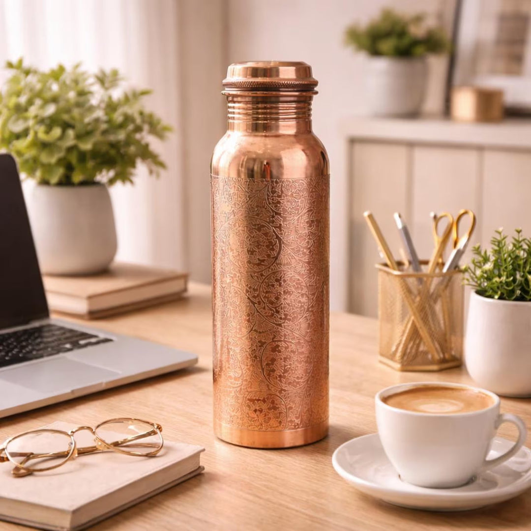 Bouteille en cuivre gravé — 950 ml