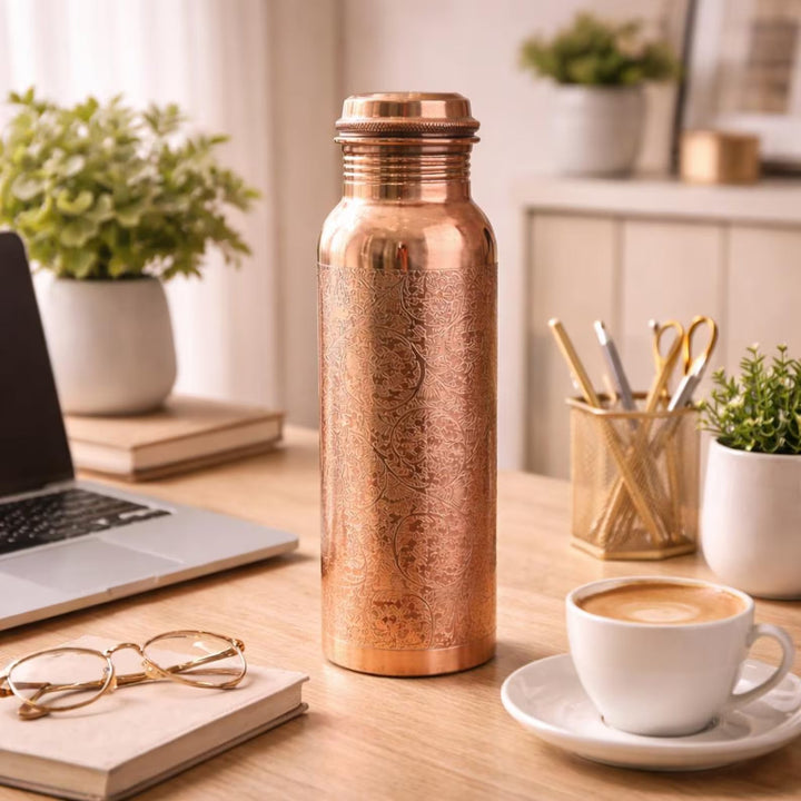 Bouteille en cuivre gravé — 950 ml