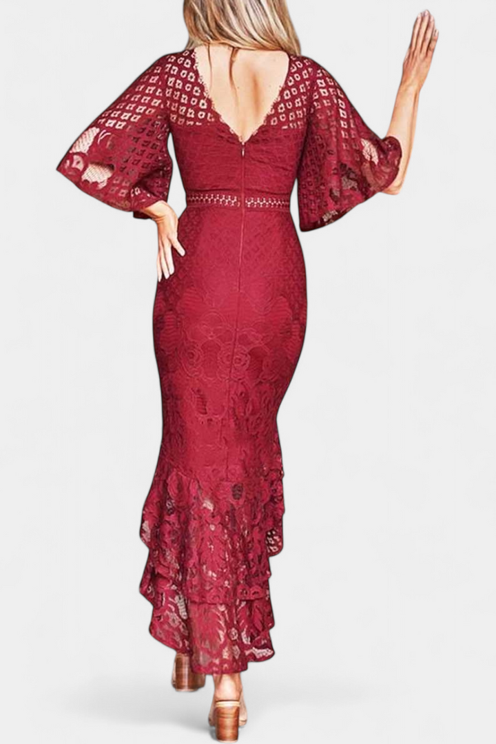 Ksenija Midi Robe en Dentelle avec Décolleté en Cœur
