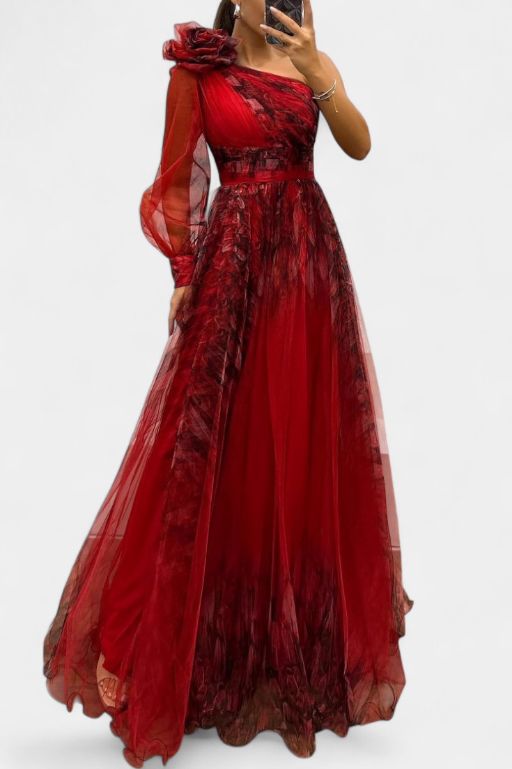 Robe Maxi Natalija en Chiffon avec Épaules Dégagées et Fleur Volumineuse
